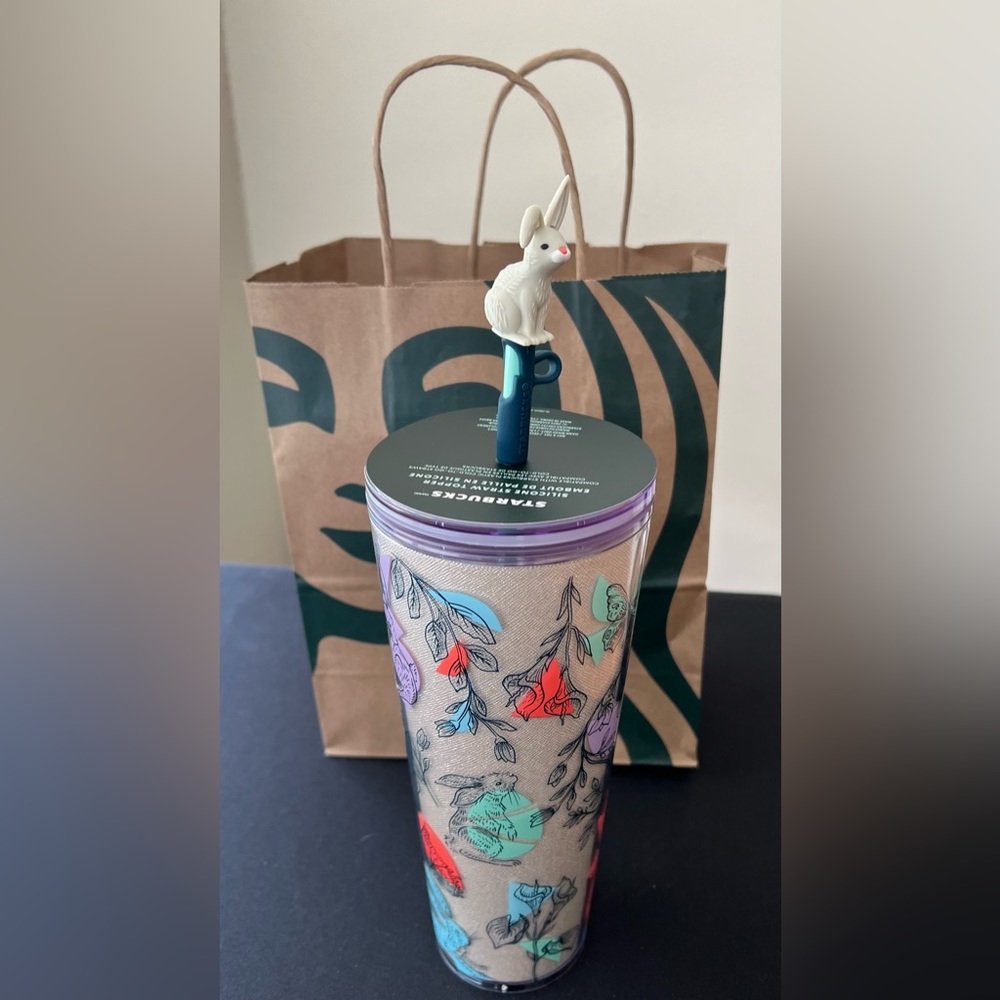 Starbucks 2024 Spring Venti Cold Cup With Bunny Straw Topper NEW
